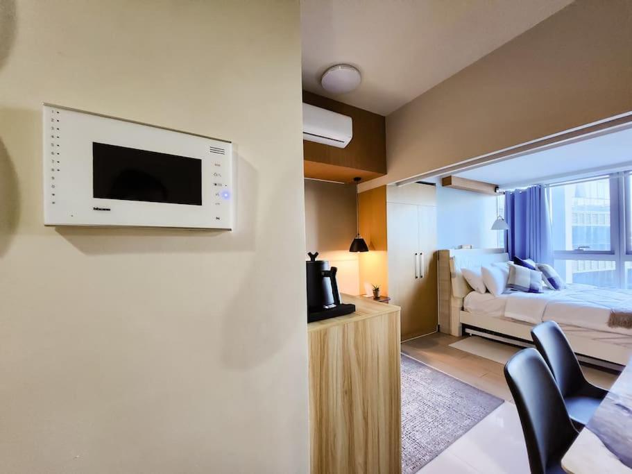 Luxestaysmnl Coastal Chic Netflx 380Mbps Pool Bgc Manila Exterior foto