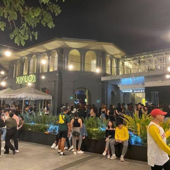 Luxestaysmnl Coastal Chic Netflx 380Mbps Pool Bgc Manila Exterior foto